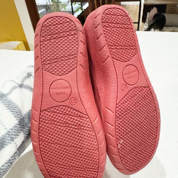 ZIERA CUDDLES Red MICROSUEDE Slippers Women 37/6.5 - Picture 6 of 7